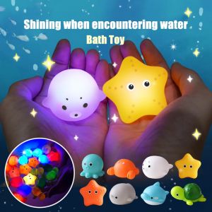 Jouet de bain animaux mignons, eau de natation, jouets lumineux LED, flotteur en caoutchouc souple,