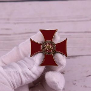 Badge chevaliers templiers, broche en émail avec croix rouge pour accessoire de bijoux