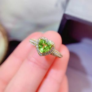 Bague en argent avec pierre pr&eacute;cieuse de coeur romantique, qualit&eacute; VVS, bague p&eacute;ridot naturelle,