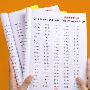Cahier d'exercices de pratique Times Tables : Multiplication et division dans 99 - Exercices pour la