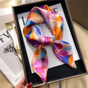 &Eacute;charpe femmes soie Satin femmes Bandana foulards en soie &eacute;charpe pour femmes Foulard de luxe