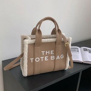 Sac de cr&eacute;ateur de luxe sac fourre-tout femmes sacs &agrave; main lettre sacs &agrave; bandouli&egrave;re hiver PU