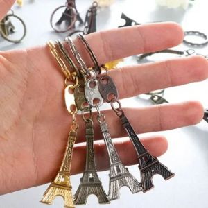Mini porte-clés tour Eiffel en métal, porte-clés de voiture, modèle créatif de moto, pendentif de