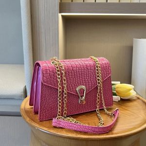 Sacs à bandoulière motif Crocodile pour femmes, sac carré avec chaînes à la mode, sac à main en cuir