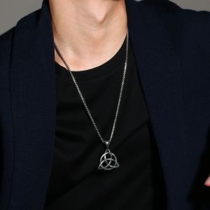 Pendentif porte-bonheur pour hommes, collier à nœud Triquetra, bijoux irlandais en acier inoxydable,