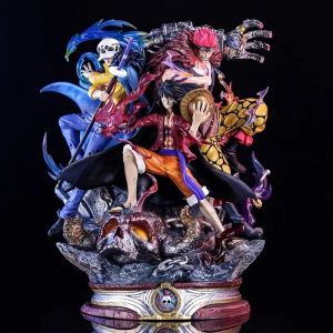 Une pièce bataille d'Onigashima Supernova trois capitanes chapeau de paille Luffy enfant scènes de