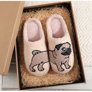 Motif animal de compagnie carlin carlin broderie peluche maison plate-forme confortable fourrure