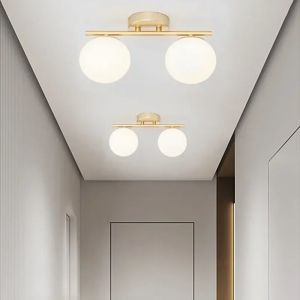 Plafonnier LED en verre nordique, boule blanche, lampe créative dorée pour couloir, entrée,