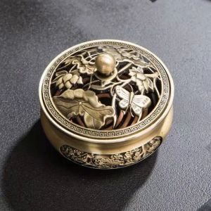 Br&ucirc;leur d'encens en cuivre &eacute;vid&eacute; &agrave; trois pattes, nouveau proc&eacute;d&eacute; carimplant&eacute;, antique classique,