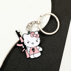 Drôle rose AK 47 Hello Kitty porte-clés Kawaii Anime Kitty chat porte-clés en métal pour sac à dos