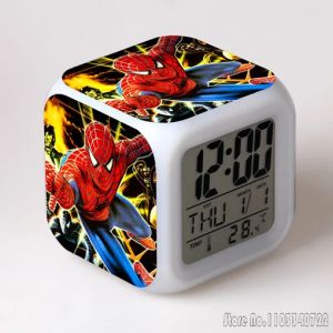 Avengers Marvell Spiderman arc-en-ciel réveil étudiant créatif 8x8x8 cm Cube LED avec affichage de