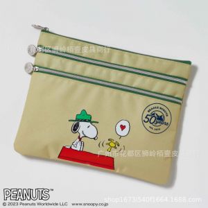 Nouveau dessin anim&eacute; mignon Snoopy pochette porte-monnaie &eacute;tudiant ID Test papier sac multicouche