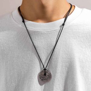 Chaînes Vintage longues en corde avec pendentif Rune ronde pour hommes, accessoires tendance sur le