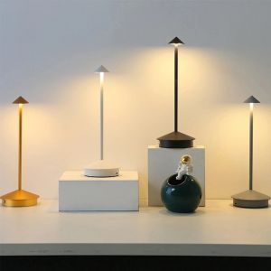 Lampe LED tactile aste de type C, lampe de table créative, adaptée à la salle à manger, à l'hôtel,