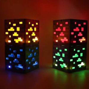 MINECRAFTED-Jouet carré de minerai de Redstone lumineux, veilleuse LED, figurine d'action, lumière