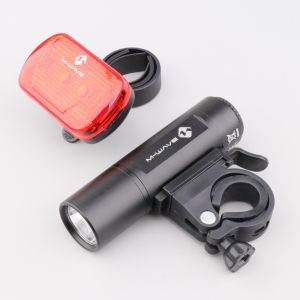 &Eacute;clairages avant, arri&egrave;re rechargeables &agrave; leds v&eacute;lo M-Wave Atlas