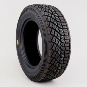 Pneu droit 205/65-15 Kumho R800 K33R tendre autocross