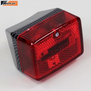Feu arrière rouge (type Luxor 75) Peugeot 103, MBK 51 Replay (support carbone)