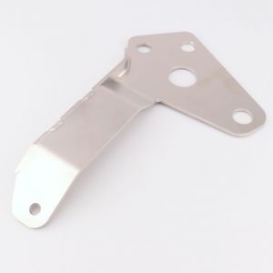 Patte de fixation pour silencieux P-X145 Akrapovic