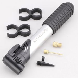 Pompe de gonflage &agrave; mains v&eacute;lo 50 Factory noire