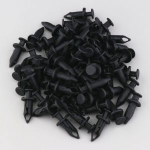 Clips de carénages Ø8 mm Polaris RZR, Ranger, Sportsman 500, 600... (2009 - 2023) QuadRacing noirs (lot de 60)