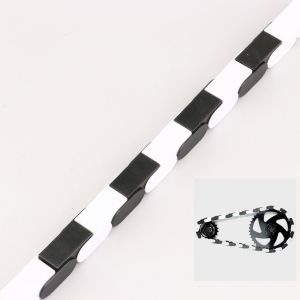 Couvre chaîne à clipser vélo 1 vitesse 112 maillons Insane Chains noir et blanc