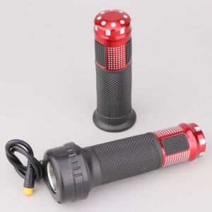 Poign&eacute;e d'acc&eacute;l&eacute;rateur avec poign&eacute;e de rev&ecirc;tement gauche trottinette SmartGyro eWheel noires et rouges