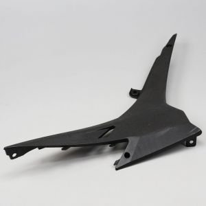 Car&eacute;nage sous selle droit Aprilia RS 50 et RS4, RS Replica et Tuono 125