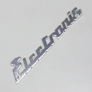 Monogramme ''Electronic'' avec rivets Motob&eacute;cane AV88, AV89...