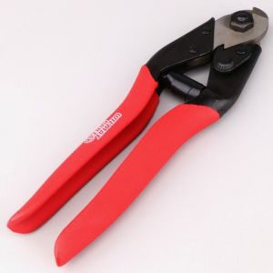 Pince coupante de câble et gaine de vélo