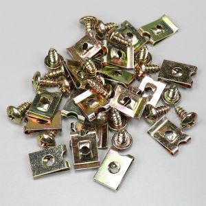 Vis et agrafes de carénages 4 mm Fifty (lot de 20)