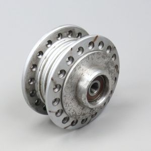 Moyeu de roue avant Suzuki Intruder 125 (1999 à 2007)