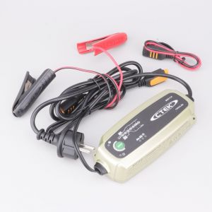 Chargeur de batterie digital universel scooter, moto, quad... CTEK MXS 3.8