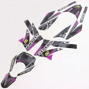 Kit d&eacute;co Derbi DRD, Gilera SMT, RCR (2011 - 2017) Gencod Evo II violet (&eacute;criture Gilera)