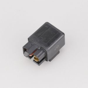 Relais de d&eacute;marreur Aprilia, Derbi, Honda, Peugeot, Moto Guzzi...