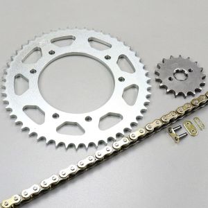 Kit chaîne 17x50x138 Derbi Senda SM 125 (2004 - 2008) Afam or (démultiplication origine)