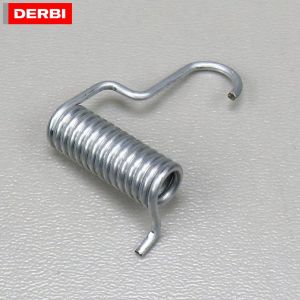 Ressort de trappe &agrave; essence Derbi Senda, Gilera SMT, RCR...