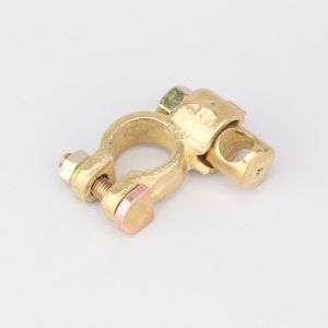 Cosse de batterie pour borne positive &Oslash; trou de serrage 10 mm