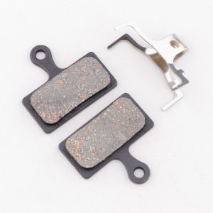 Plaquettes de frein semi-métal vélo type Shimano Deore BR-M615...