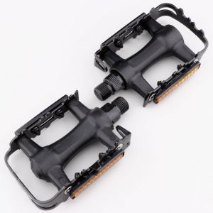 P&eacute;dales plates plastique pour v&eacute;lo PNA noires 93x73 mm