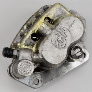 &Eacute;trier de frein avant Derbi GPR, Senda DRD, Aprilia Sx... (reconditionn&eacute;)