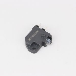 Contacteur de frein avant Yamaha Xmax 125, 300, R3 320...