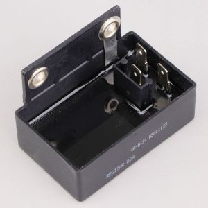 R&eacute;gulateur de tension Rieju SMX 125, BMW R 65, Moto Guzzi Breva 1100...