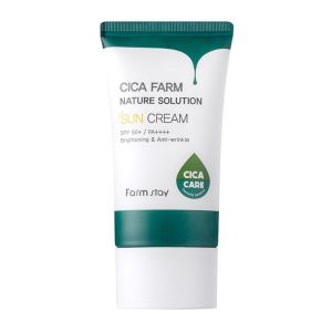 [Offres] Farm Stay - Cica Farm Crème Solaire Nature Solution SPF50+ PA++++ - 50g