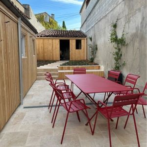 Kit bardage complet - Faux claire-voie - MÉLÈZE - Ep.27 mm x l.125 mm - L.4 m - À partir de 15 m² 432 - Surface 20 m², 432 - Sens de pose Horizontale