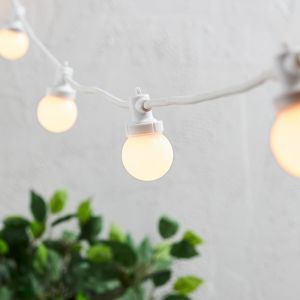 Guirlande Guinguette Pro Connect 5m 10 LED Blanc Chaud Câble Blanc Raccordable