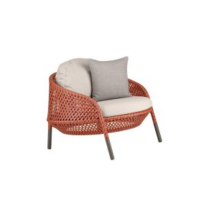 Fauteuil extérieur - AHNDA fauteuil bas Elemental Fibres DEDON tressées, tissu Twist beige, aluminium L 93 x P 92 x H 65 cm, assise H 34 cm