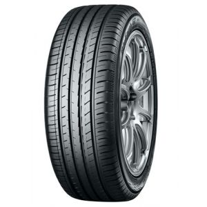 Pneu YOKOHAMA BLUEARTH-GT (AE51) 245/45 R19 98W  - R&eacute;f. 379894