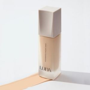 LUNA - Long Lasting Foundation - 5 Colors #21 Vanilla