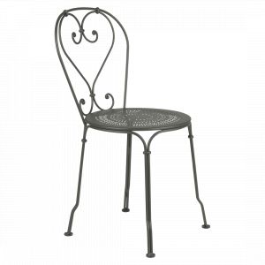 CHAISE